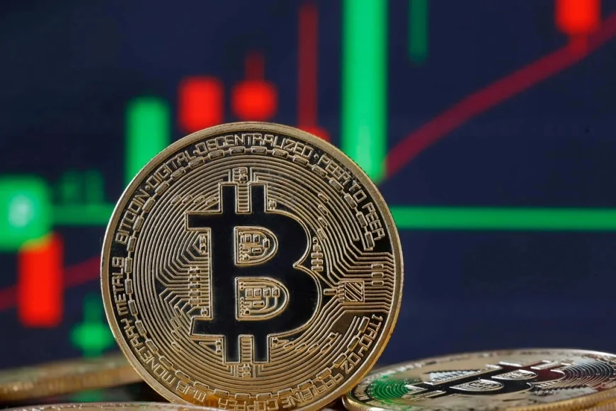 Bitcoin, finans devlerini geride bıraktı: Değeri rekor kırarken oynaklık dip seviyeye indi